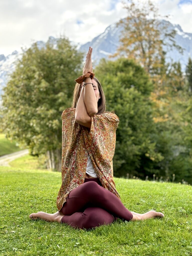 Oreanna-Maras-Yogalehrerin- 3