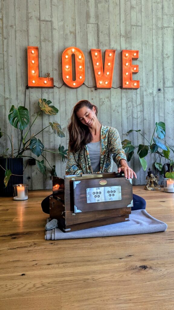 Oreanna-Maras-Yogalehrerin- 5